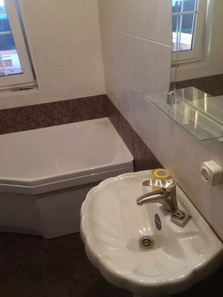 Дом в Городне: водопровод и ванная комната — фото 15
